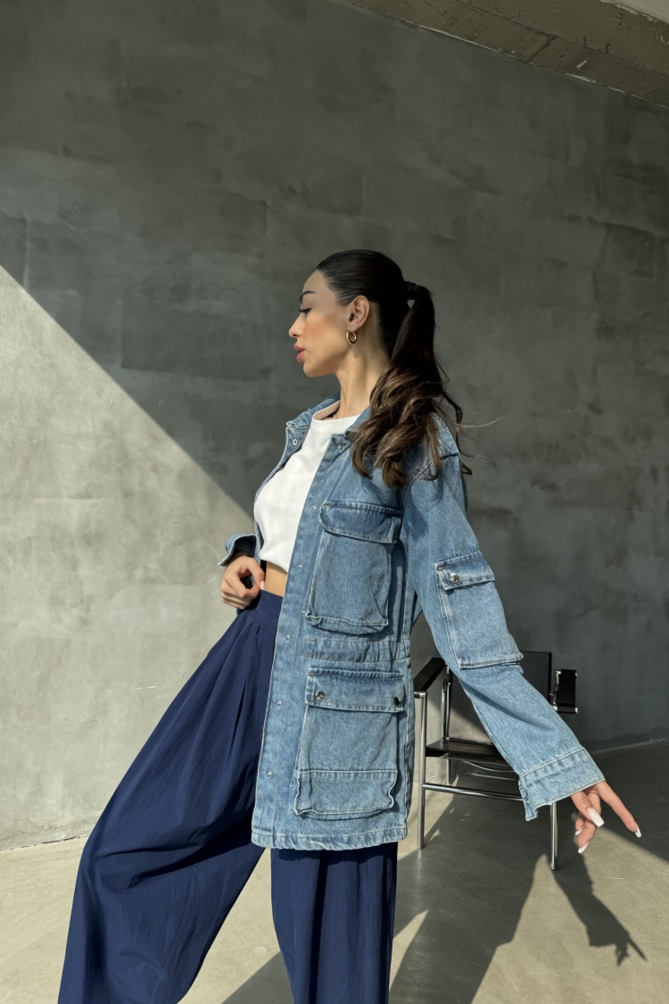 Multi-Pocket Denim Jacket - Blue