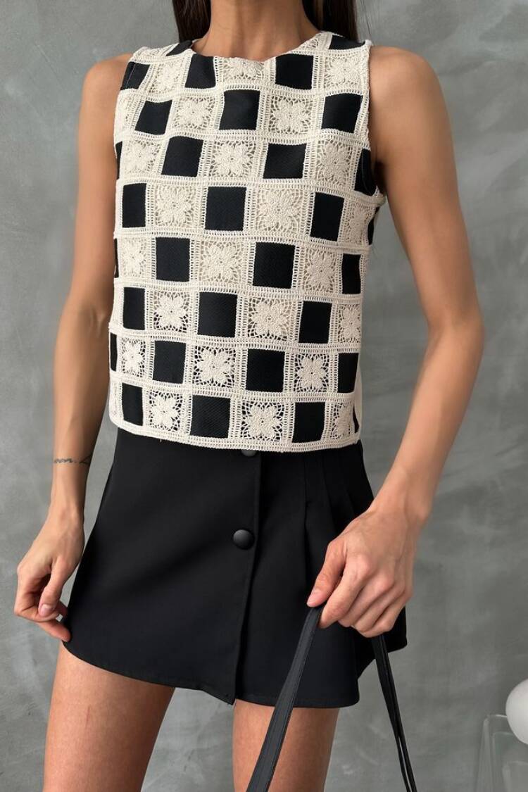 Checker Pattern Crochet Blouse