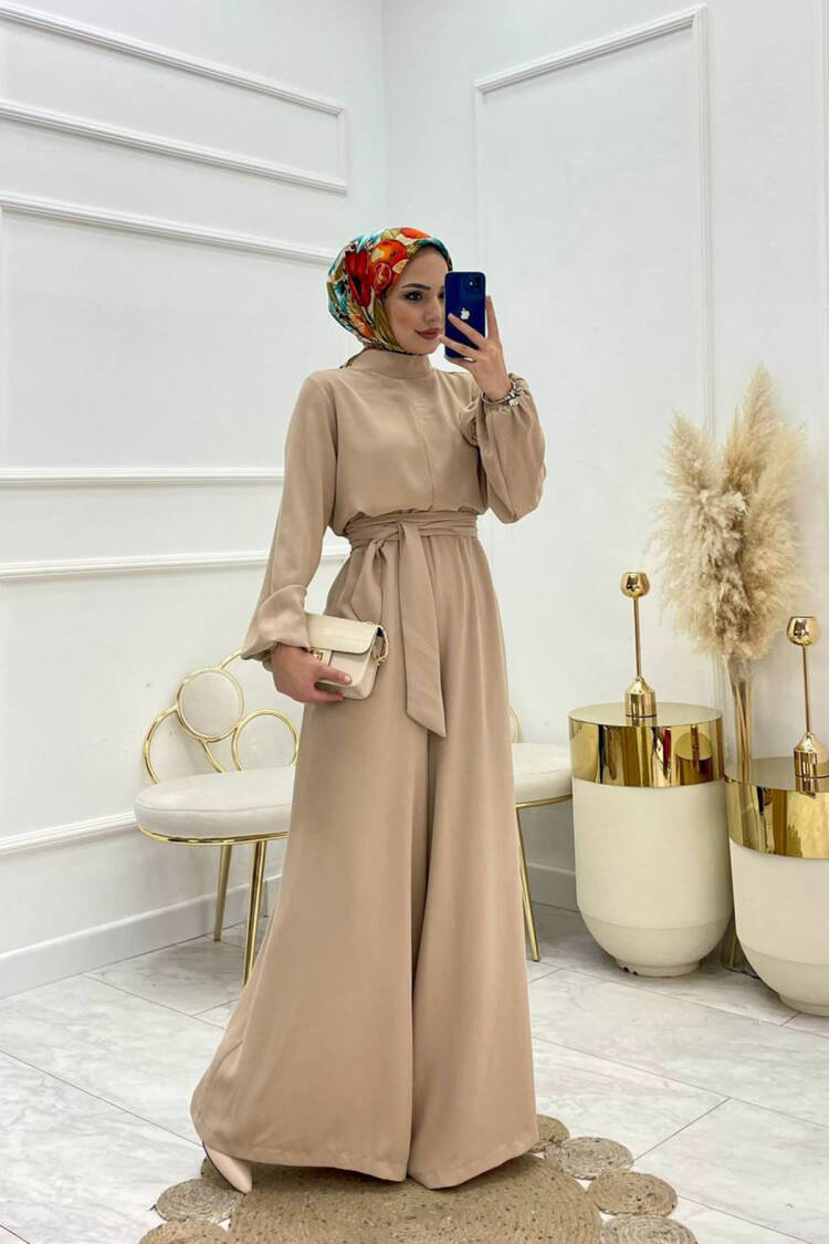 Belted Rose Detailed Casual Jumpsuit - Beige