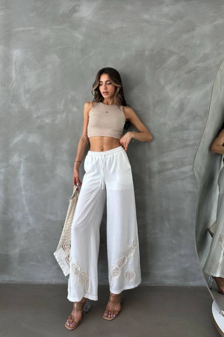 D 2441 Lace-up Trousers