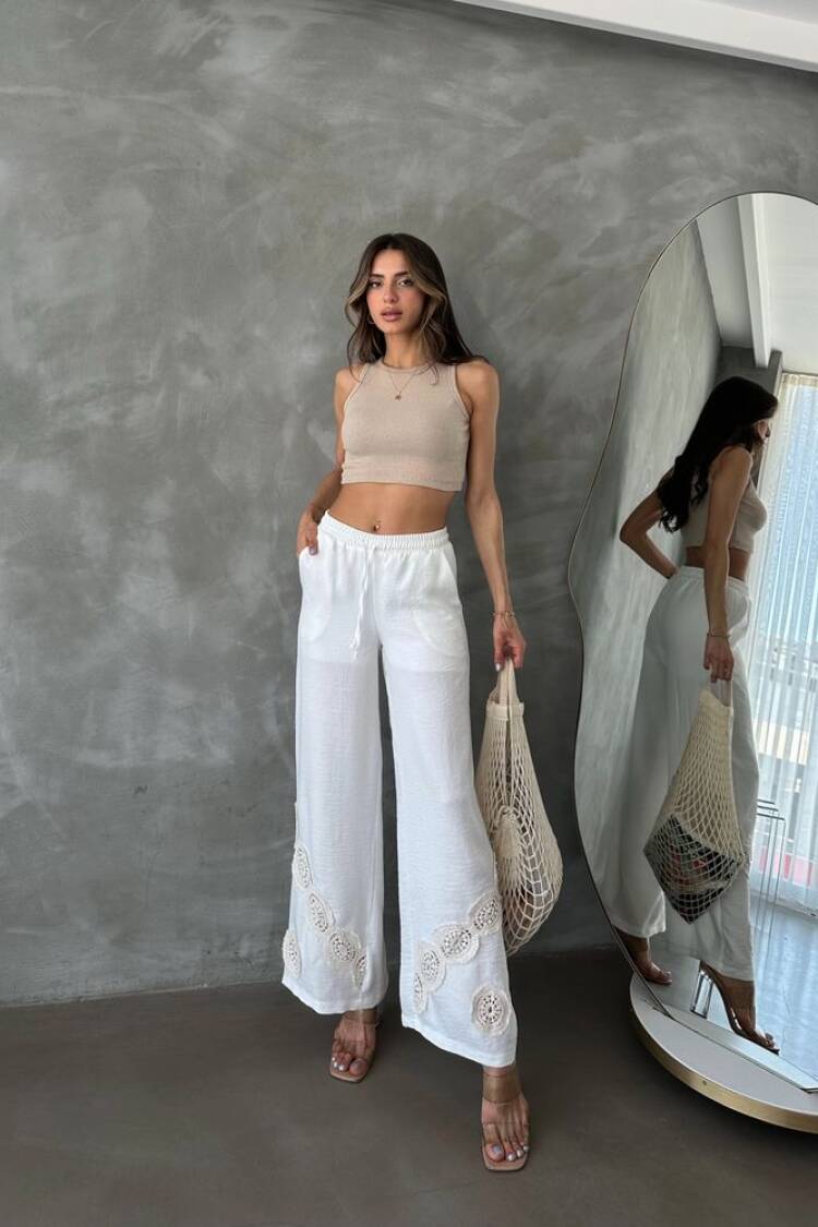 D 2441 Lace-up Trousers