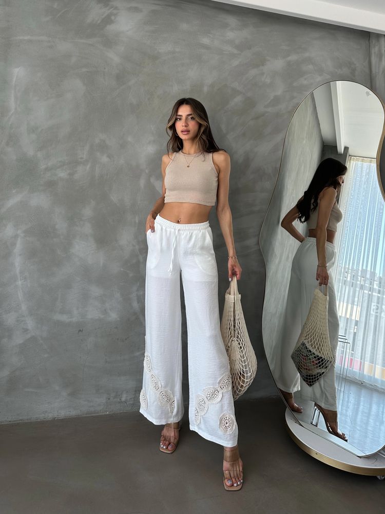 D 2441 Lace-up Trousers
