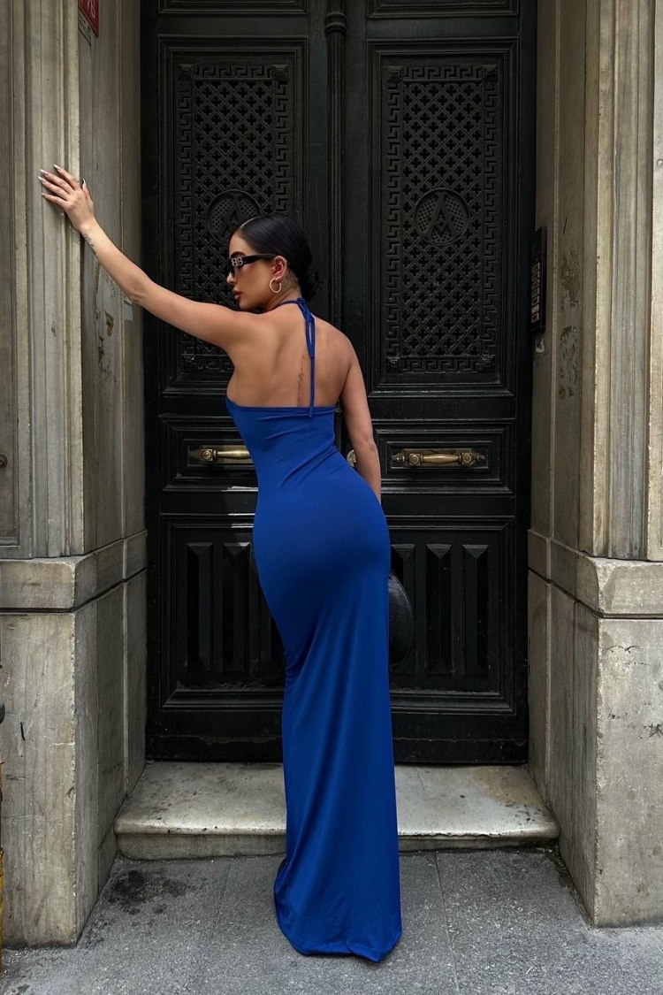 Halter NeckBackless Maxi Length Sandy Dress