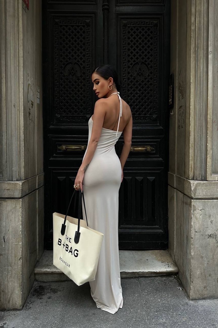Halter NeckBackless Maxi Length Sandy Dress