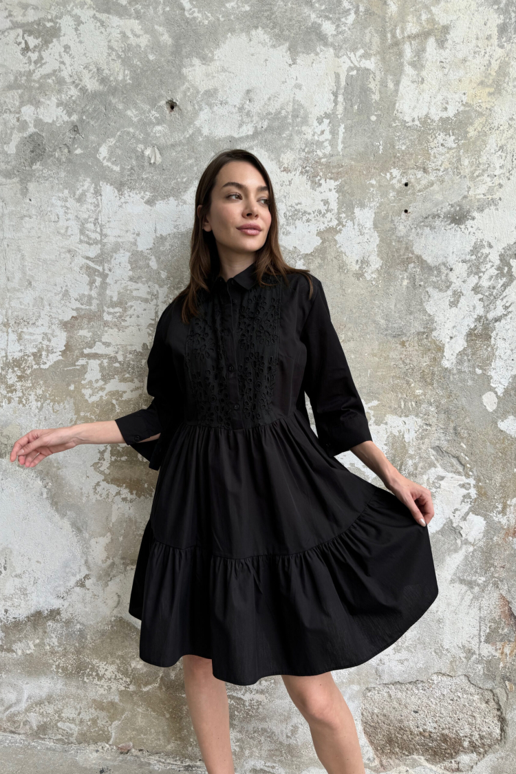 Dress With Embroidered Collar - Black