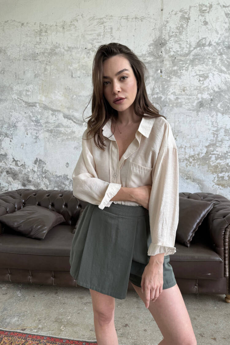 Wide Pleated Skirt