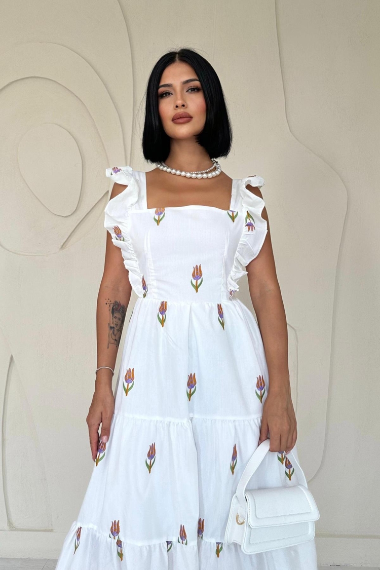 Zero Sleeve Ruffle Dress