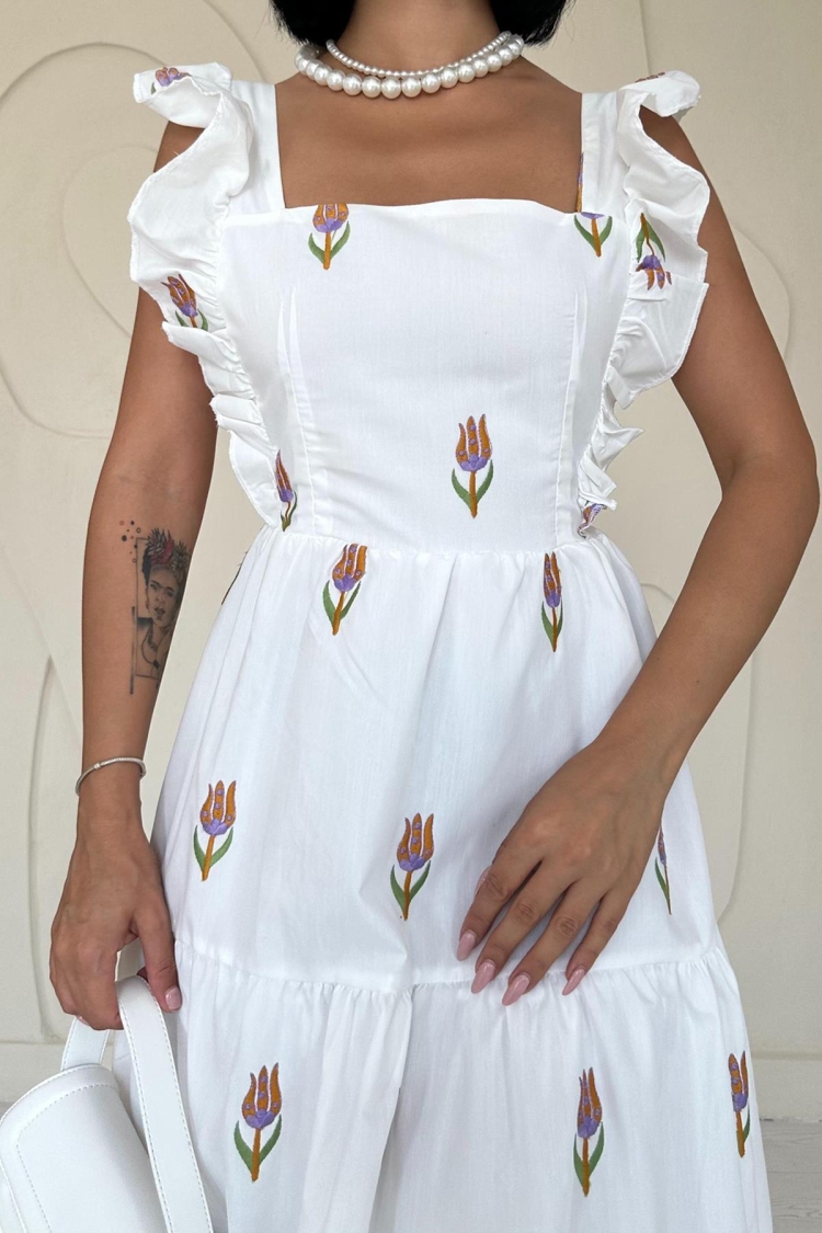 Zero Sleeve Ruffle Dress