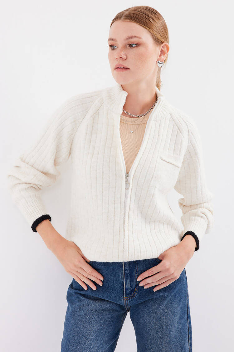 Zippered Knitwear Cardigan