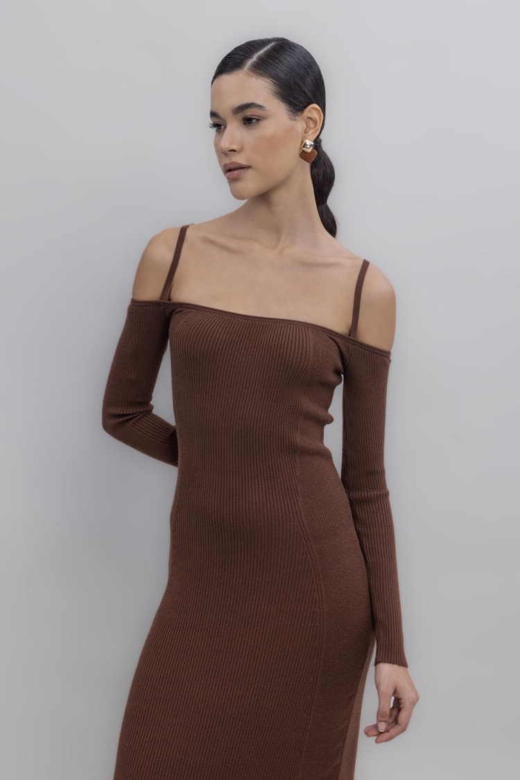Carmen Neck Strap Detailled Midi Knit Dress