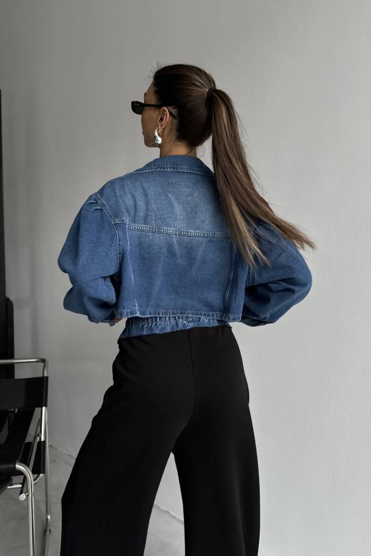 Ripped Short Denim Jacket - Blue