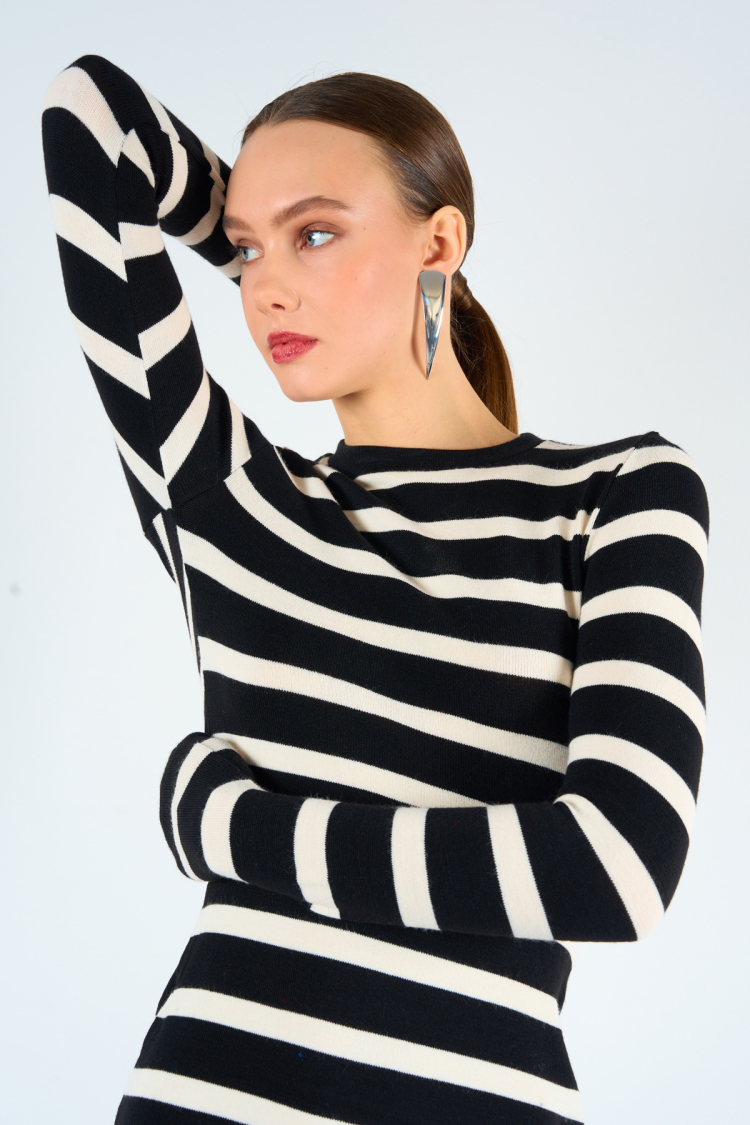 Horizontal Striped Short Dress - Black-White