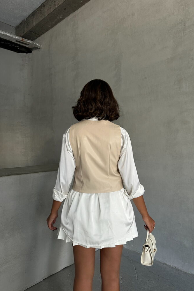 Buttoned Leather Vest