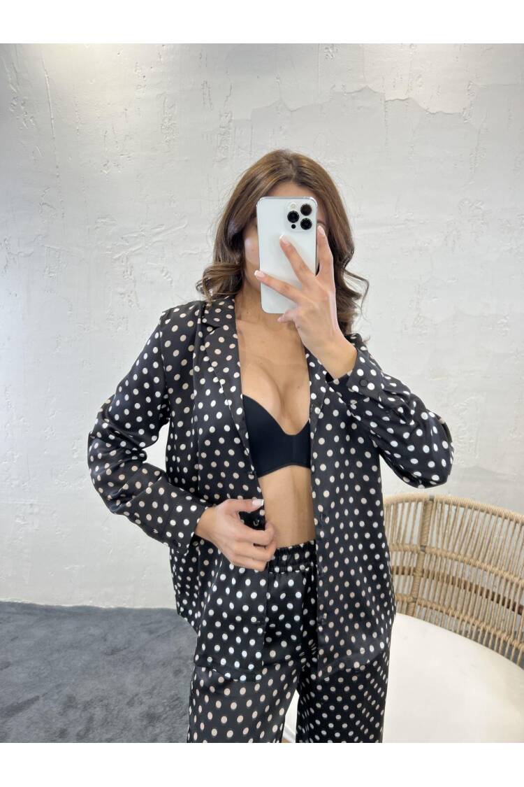 Suit