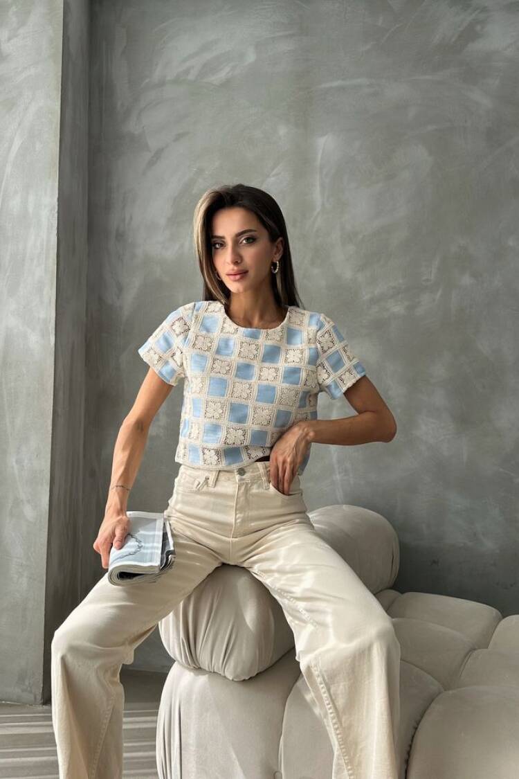 RawShort Sleeve Checkerboard Pattern Crochet Blouse
