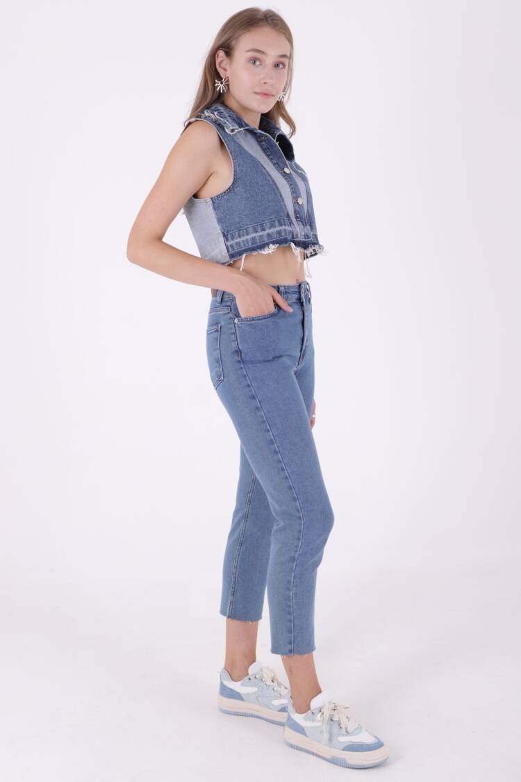 Seamless Mom Fit Jeans