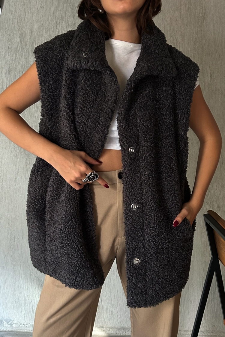 Hidden Snap Detail Lined Plush Vest 28267