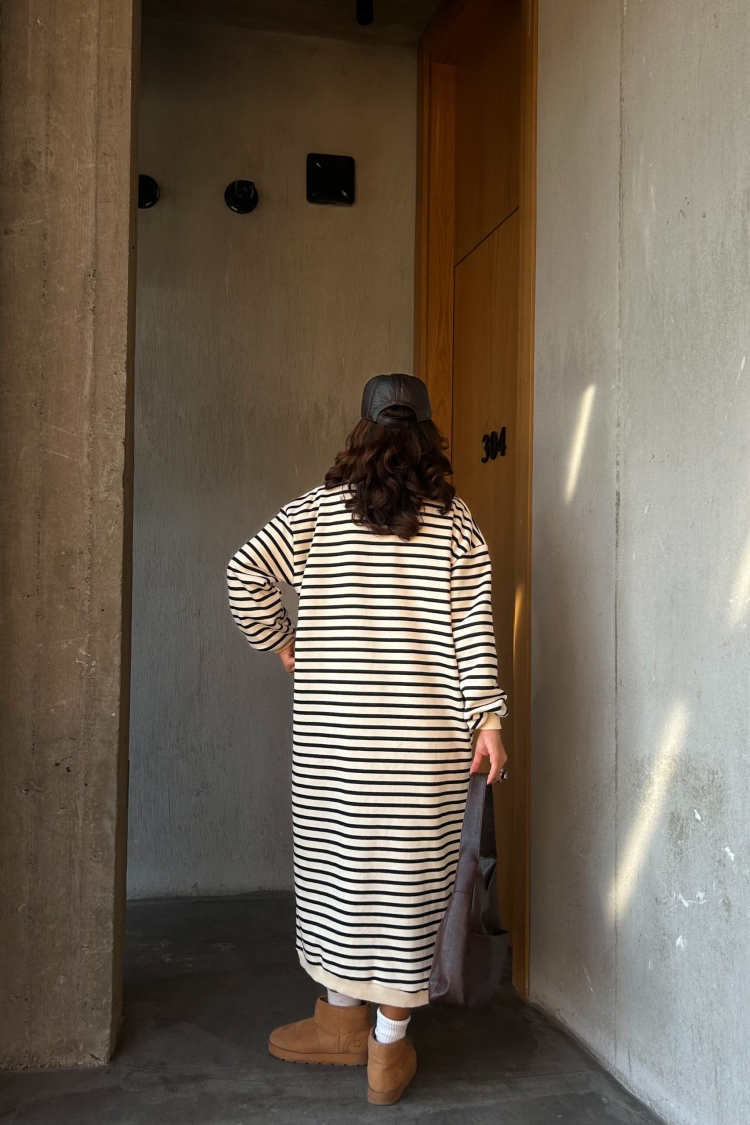Black Striped 3 Thread Non-raised Long Oversize Dress 28288