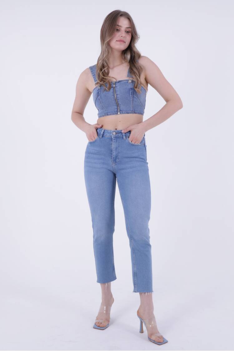 Jeans - Light - Brand: XLove - Women's Clothing Wholesale - Globality Store