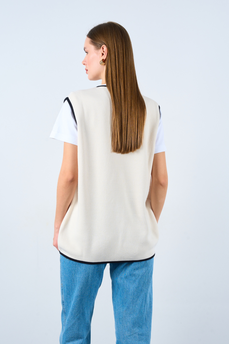 4 Button Plain Vest With Piping - Cream-Black
