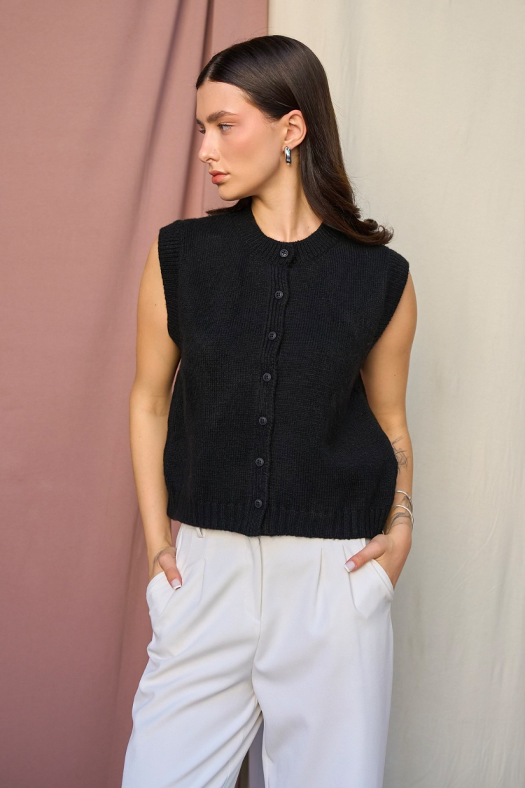 Plain Buttoned Vest