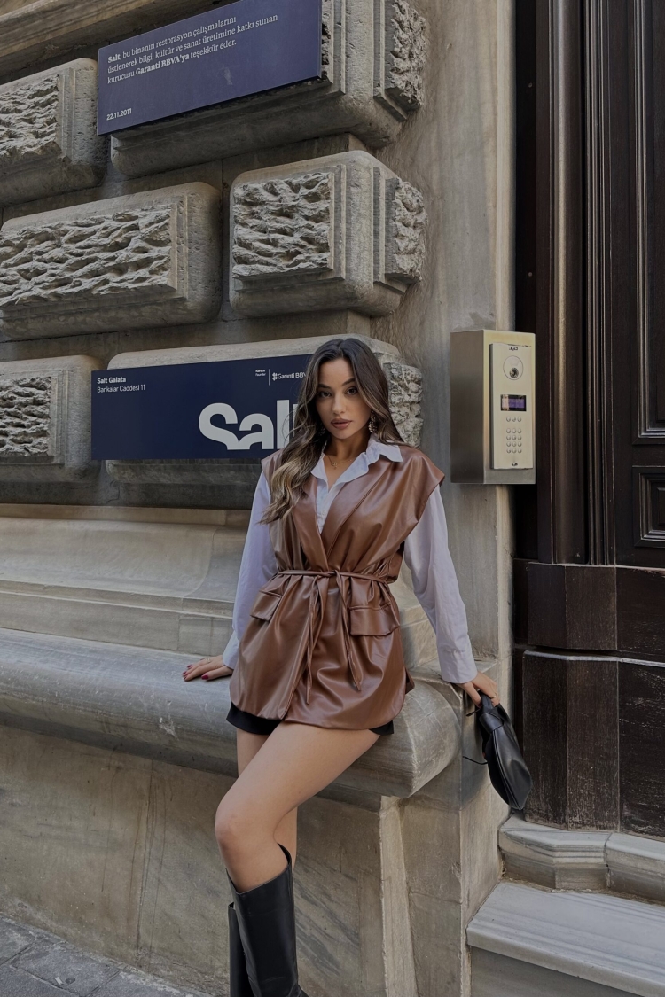 Tied Jacket Collar Leather Vest