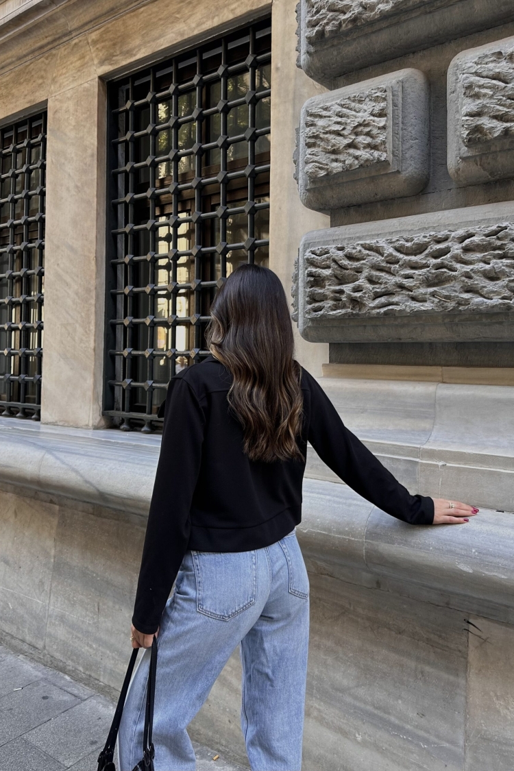 Flap Pocket Short Jacket