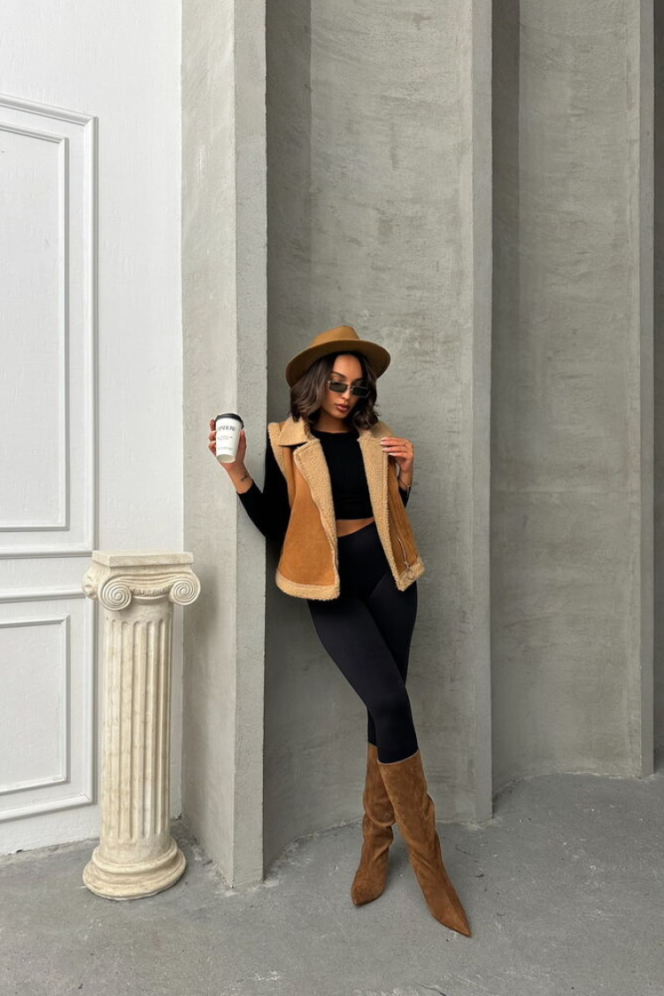 Suede Collar Fur Vest - Tan