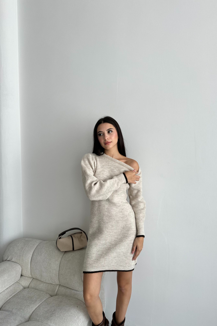 Half Moon Raised Dress
