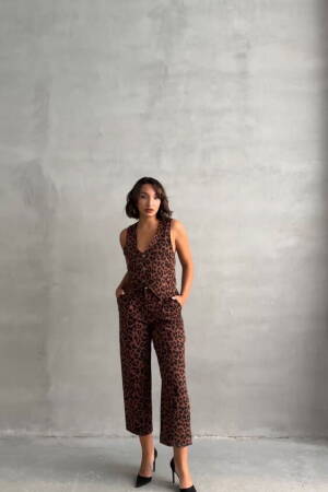 BrownLeopard Patterned Wholesale Vest - Topshow - Globality Store - Women Clothes Wholesale Turkey