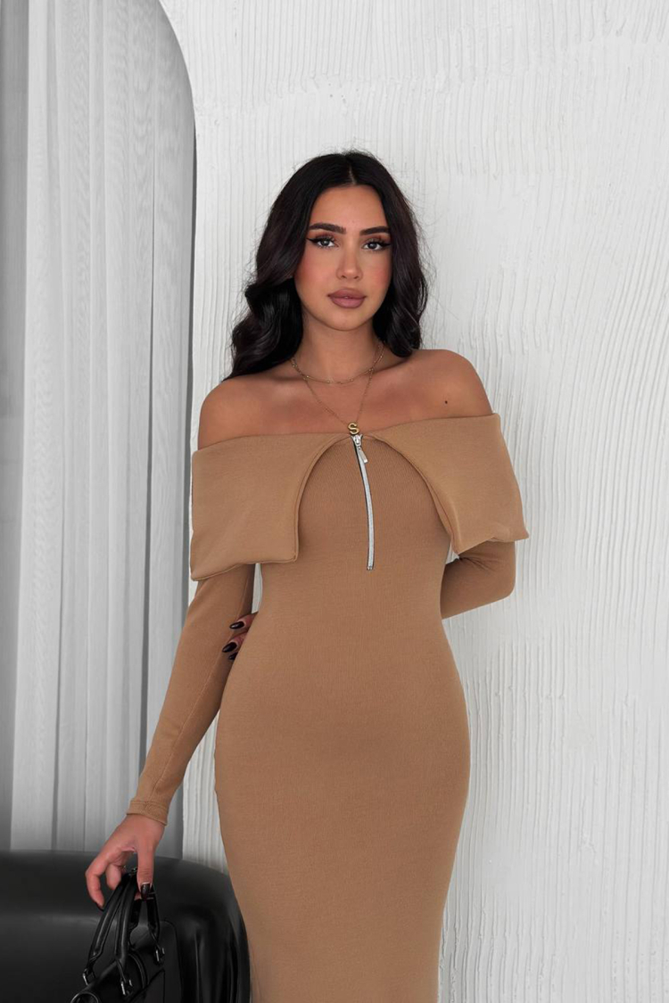 Madonna Collar Zipper Detailed Knit Dress