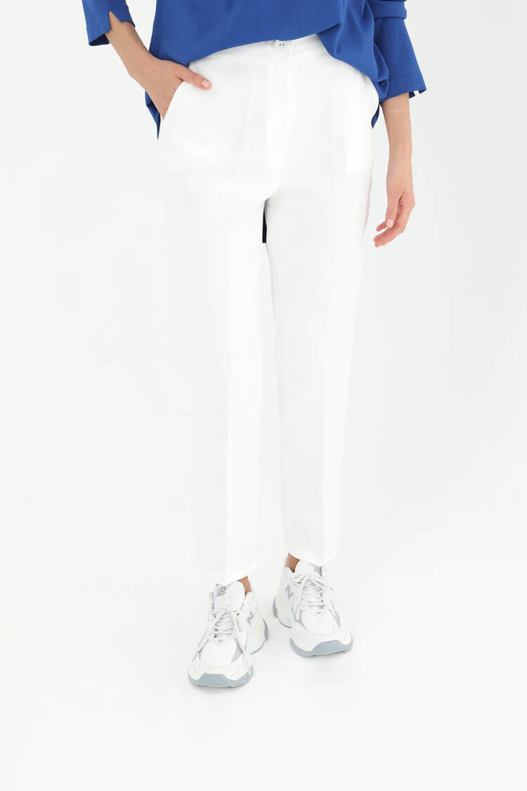 Women's Carrot Shape Fabric Trousers
