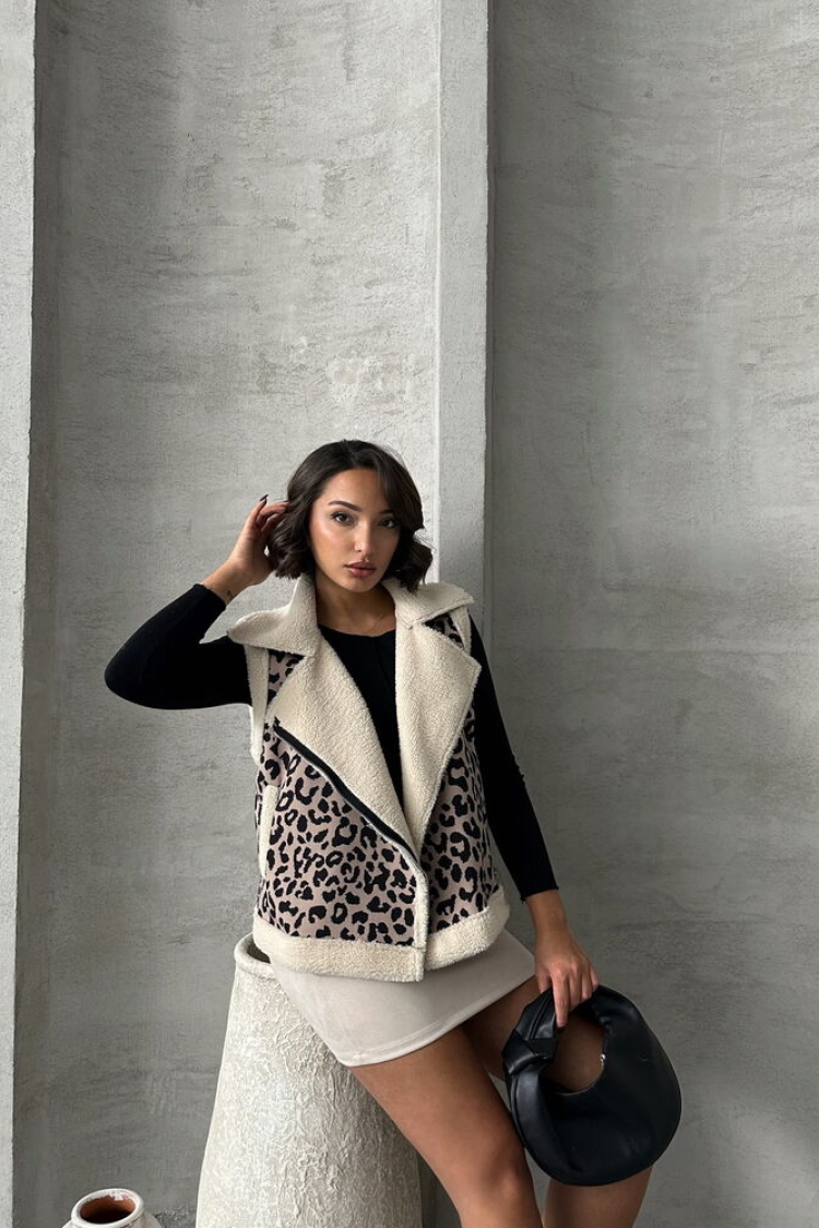 StoneLeopard Pattern Plush Wholesale Vest