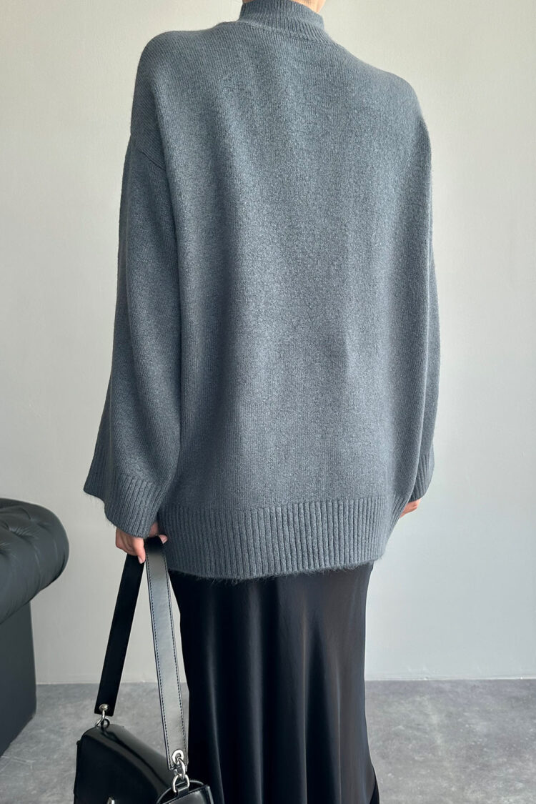 Half Turtleneck Long Sweater - Smoke