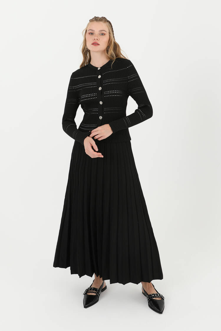 Women's Knitted Skirt Suit