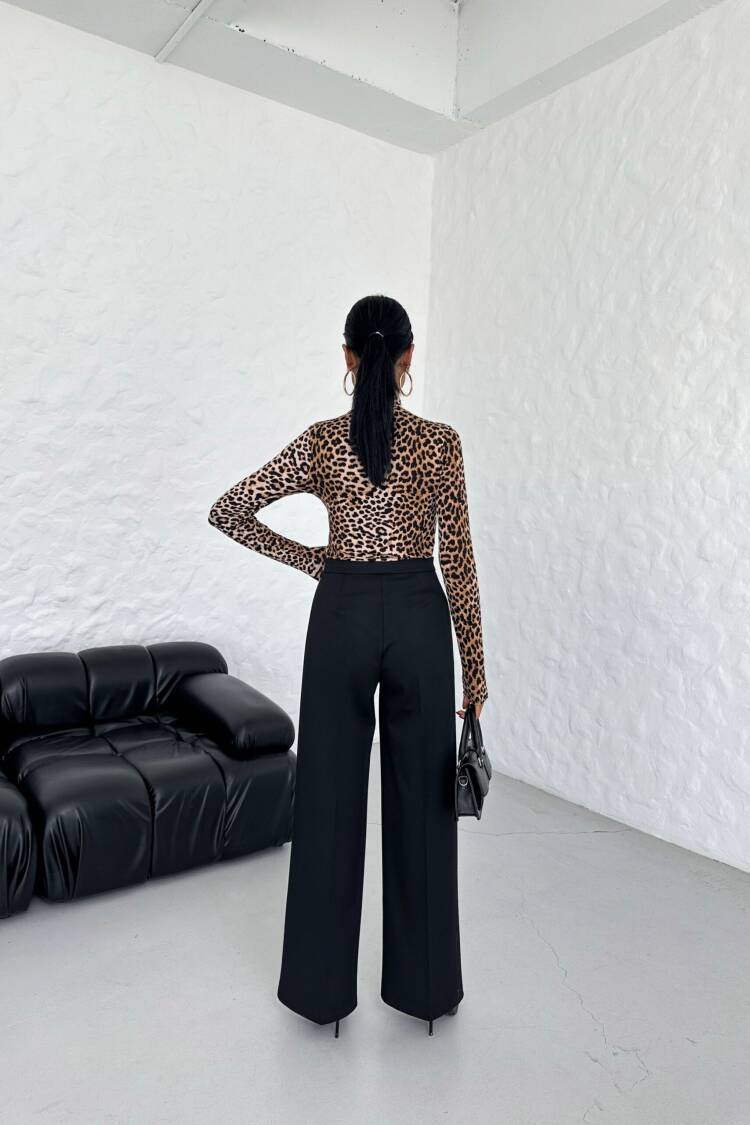 230 Gr Poly Viscose Lycra Metal Button Palazzo Trousers