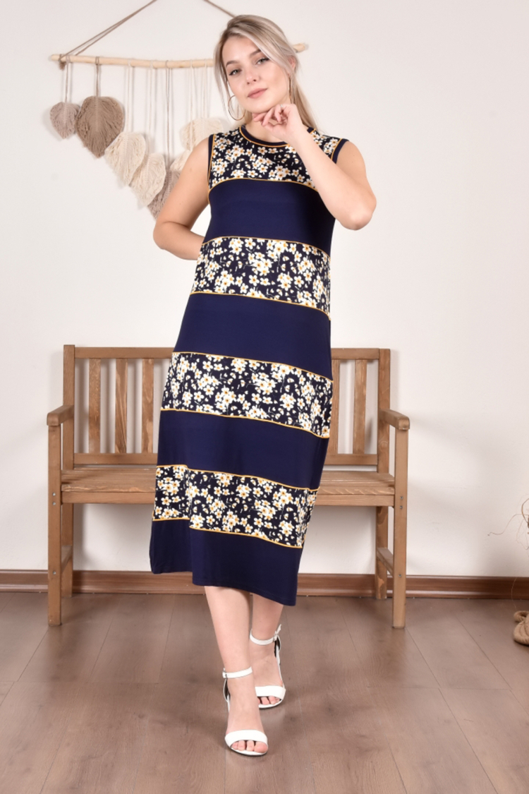 Lycra Zero Sleeve Plus Size Dress