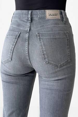 Mini Flare Gray Jeans - Brand: LACARINO - Women's Clothing Wholesale - Globality Store