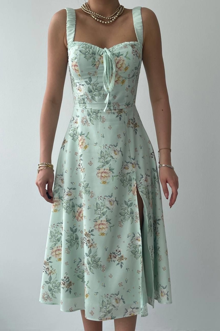 Angelic Slit Detailed Dress