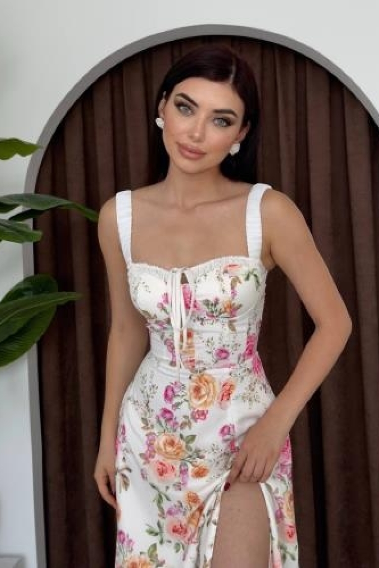 Angelic Slit Detailed Dress