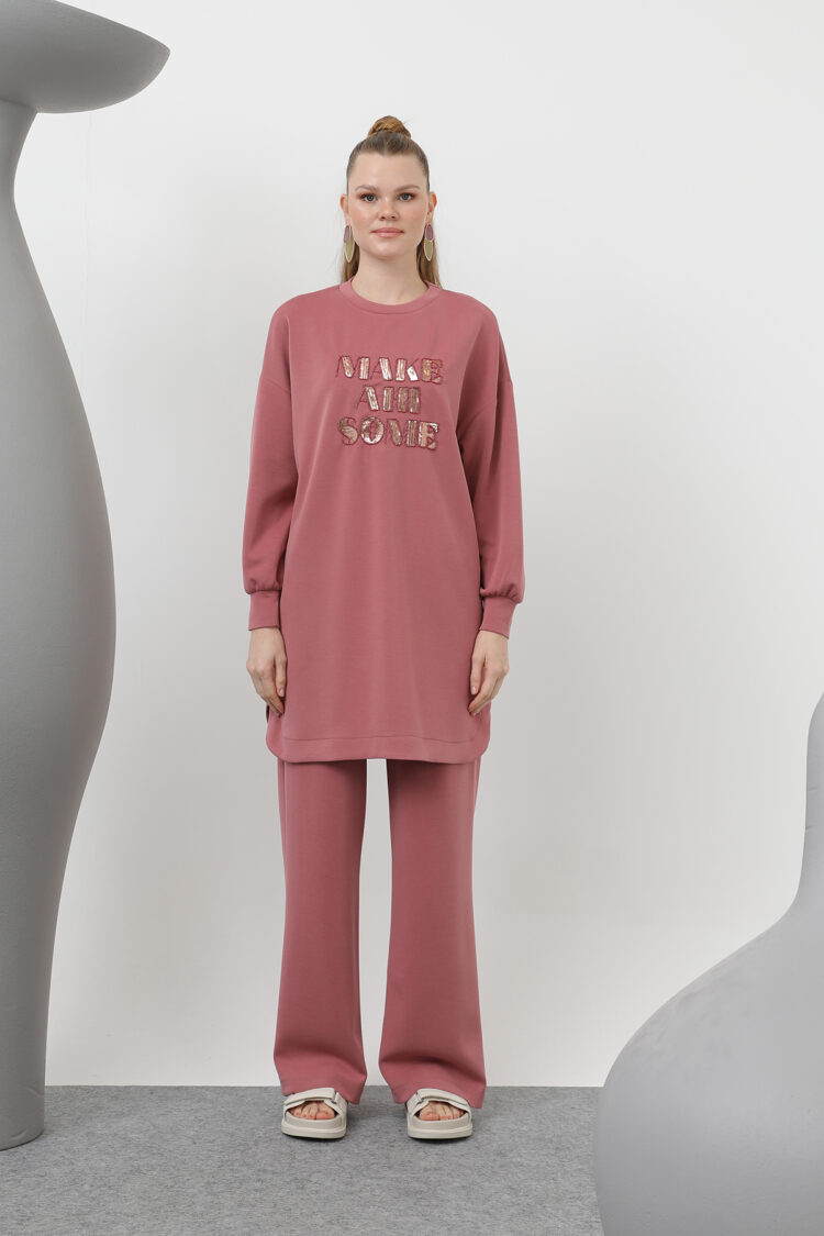Trouser Suit With Stone And Sequin Embroidery On The Front