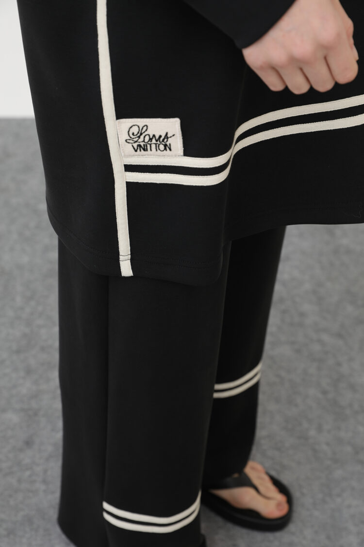 Grosgrain Detailed Suit