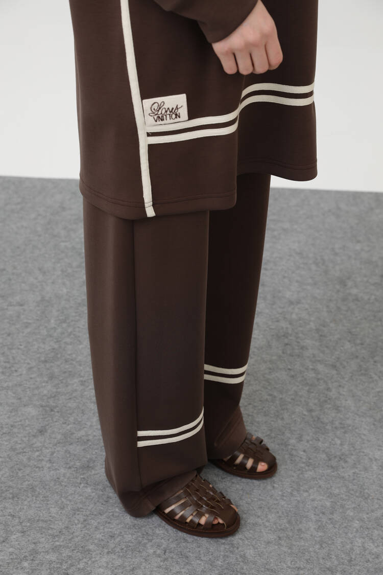 Grosgrain Detailed Suit