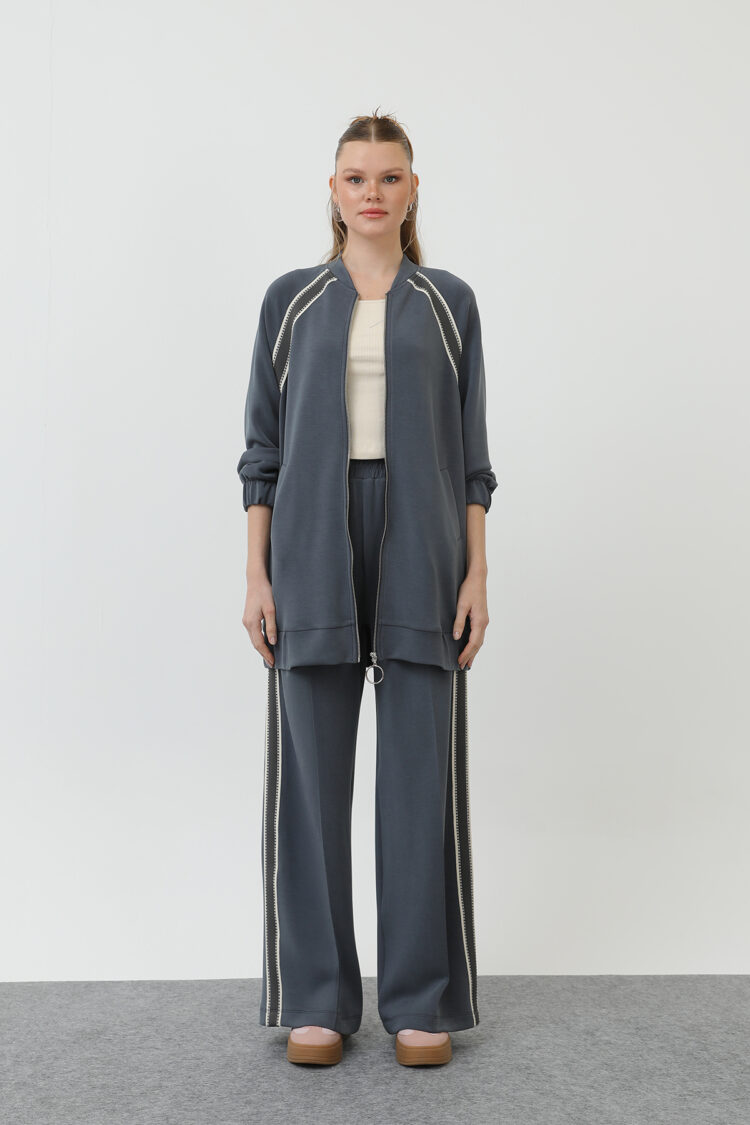 Zippered Shoulder Stripe Detailed Trouser Suit