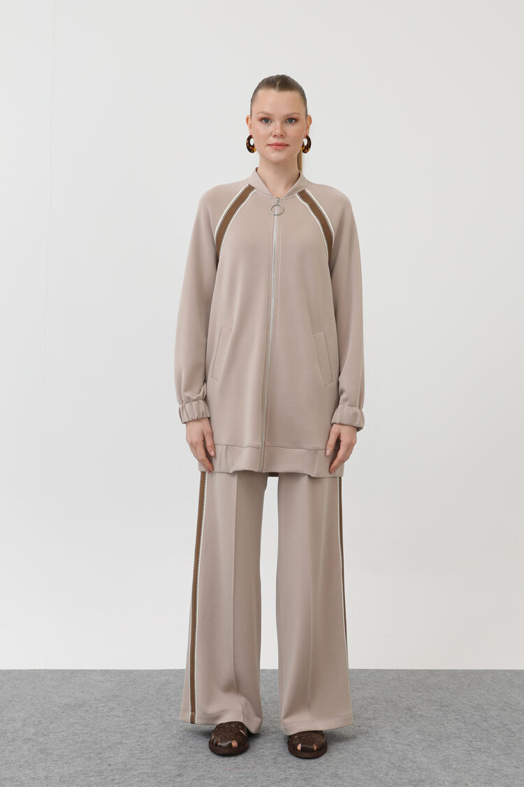 Zippered Shoulder Stripe Detailed Trouser Suit