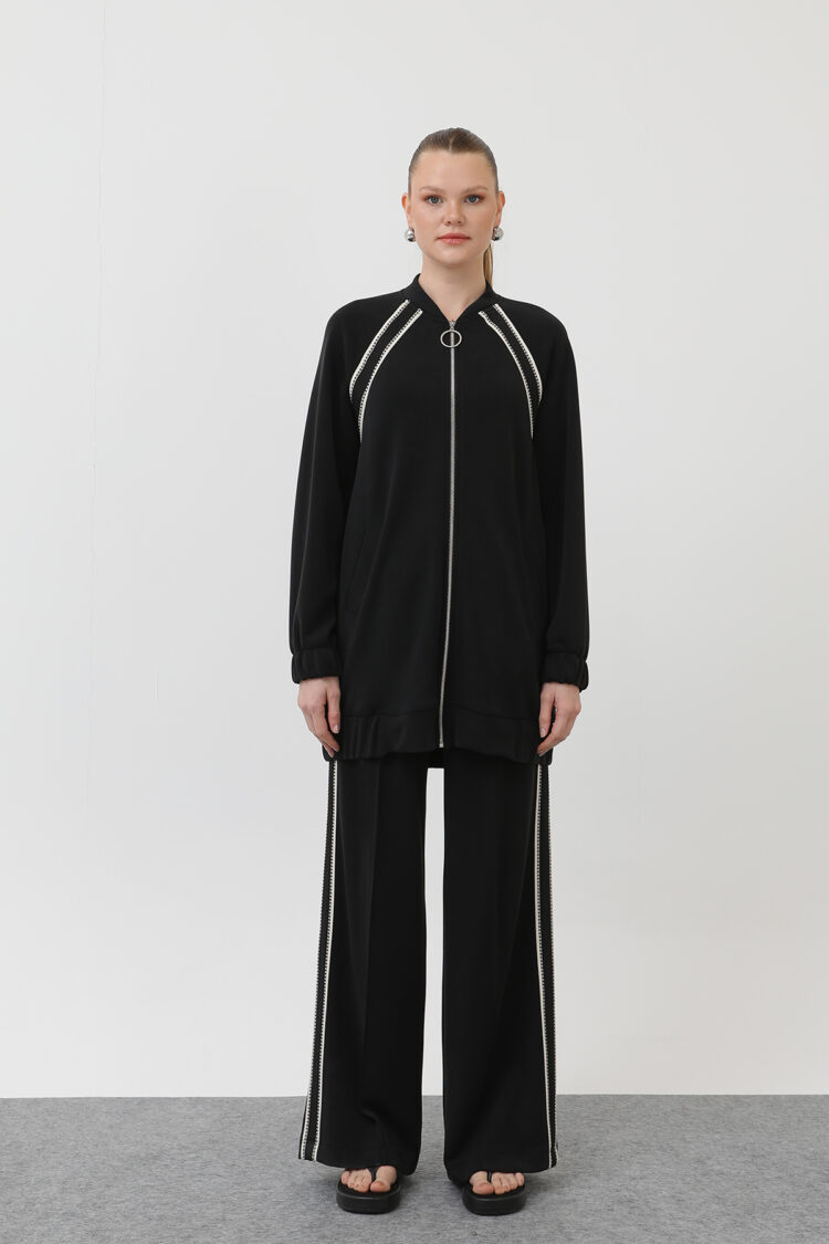 Zippered Shoulder Stripe Detailed Trouser Suit