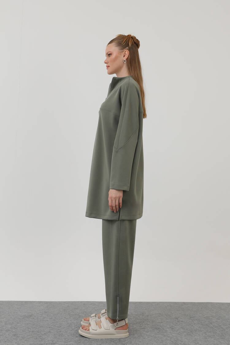Front Zipper Detail Tunic