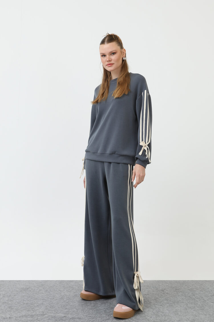Women's Grograin Double Suit