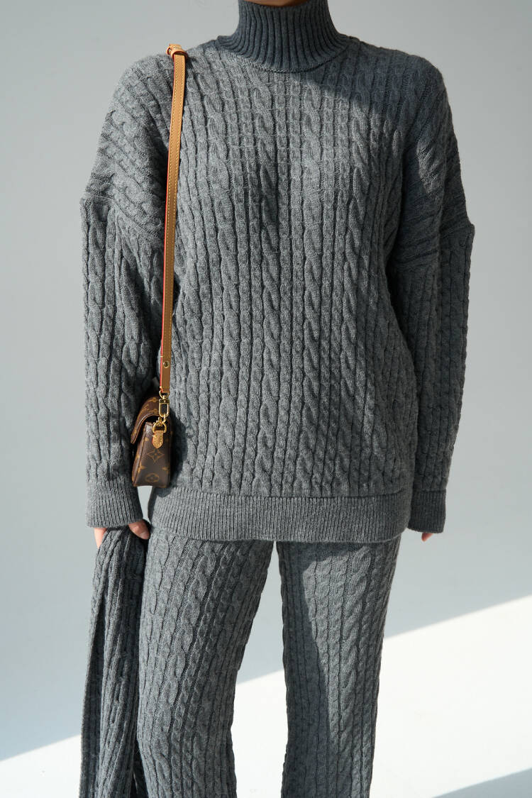 Hair Weave Trousers Tunic Set