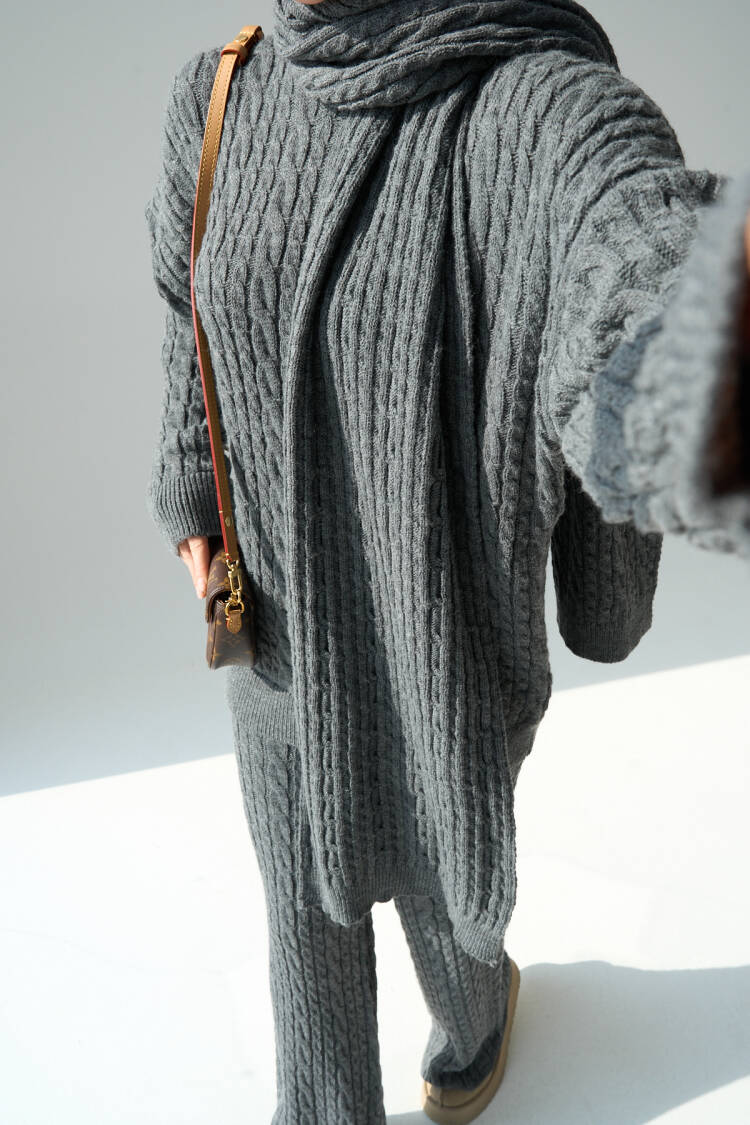 Hair Weave Trousers Tunic Set